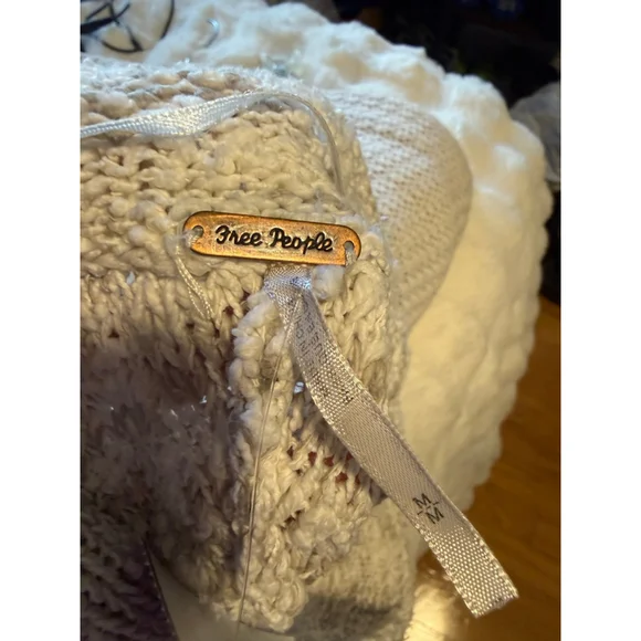 Preowned, Free People Nightingale marled knit sweater, cream/tan, Medium - Picture 2 of 4